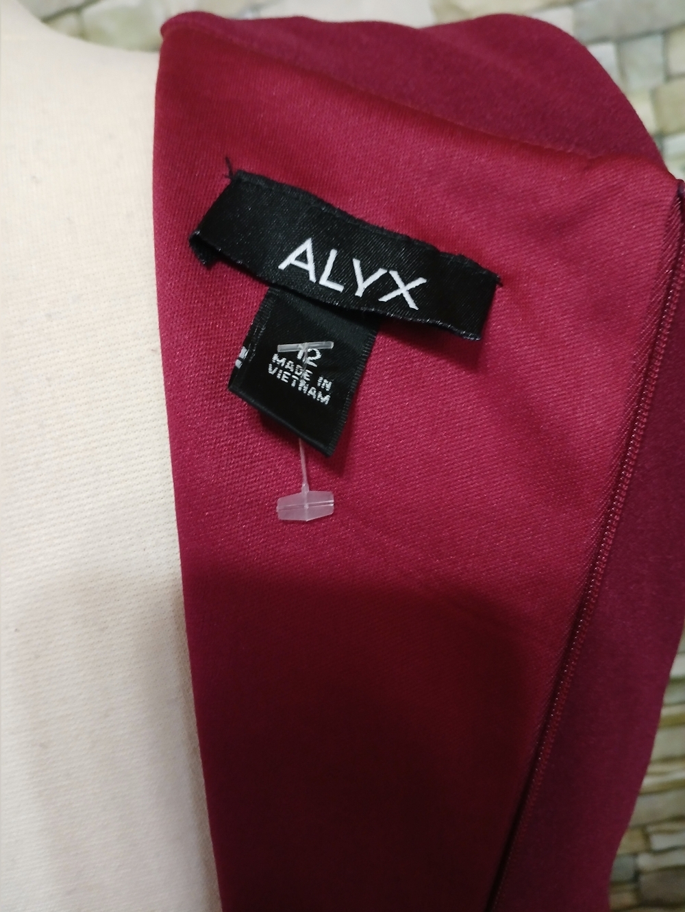 New Alyx Sheath Dress Midi Cranberry Formal Size 12 - Picture 4 of 5